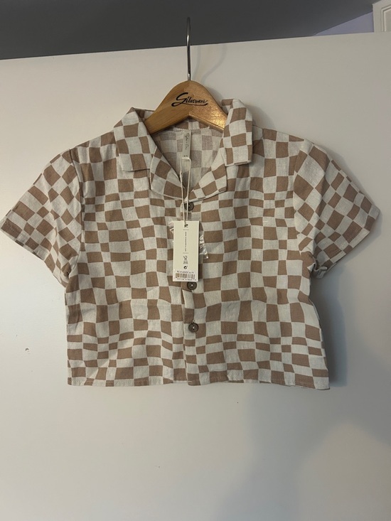 Rylee + Cru Other - Rylee + Cru Beige and White Checkerboard Crop Button-Down